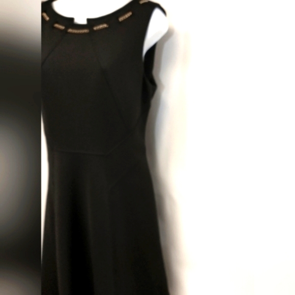 Ivanka Trump Classic Black Dress Fit & Flare Gold Chain Detail Size 12 - Picture 6 of 11